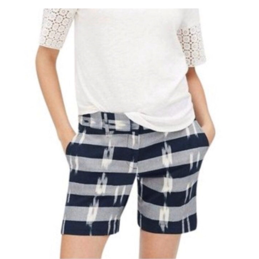 LOFT Navy Ikat Riviera Shorts Size 00